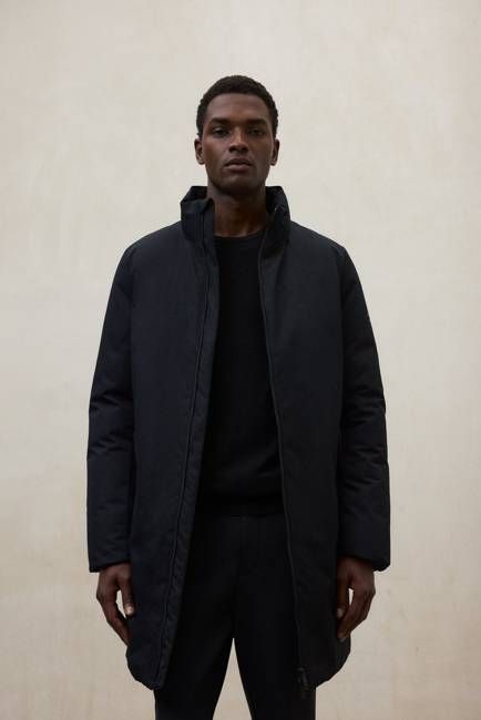 BLACK LEVOR COAT