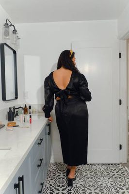 Sample Sale Valentina Skirt in Black Extended