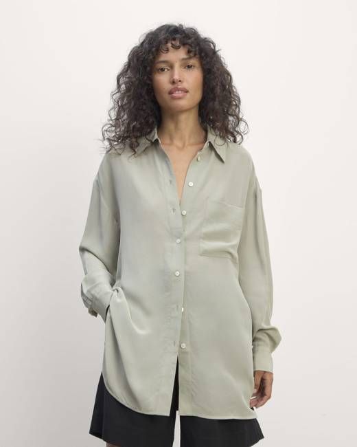 The Boyfriend Shirt in Washable Silk | Seagrass