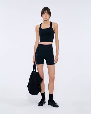 Womens 99% Bio-Based Compressive Shorts—Black