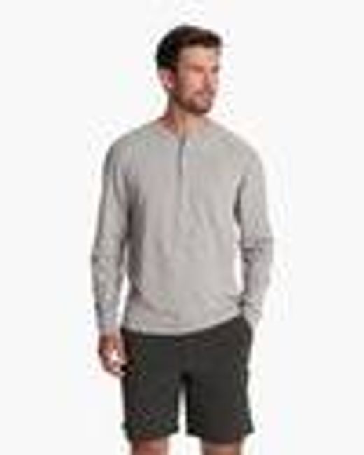 Austin Henley | Men's Light Heather Grey Henley | Vuori