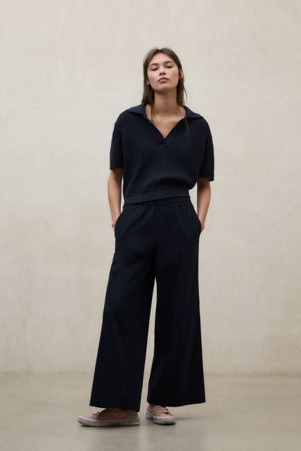 NAVY BLUE ANNA SWEATER