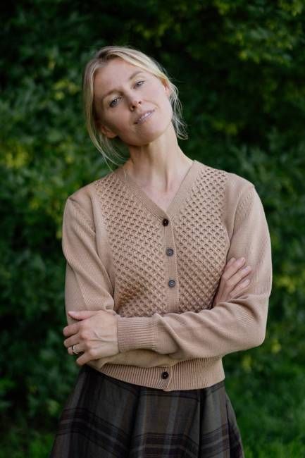 Elaine – Merino Wool Cardigan