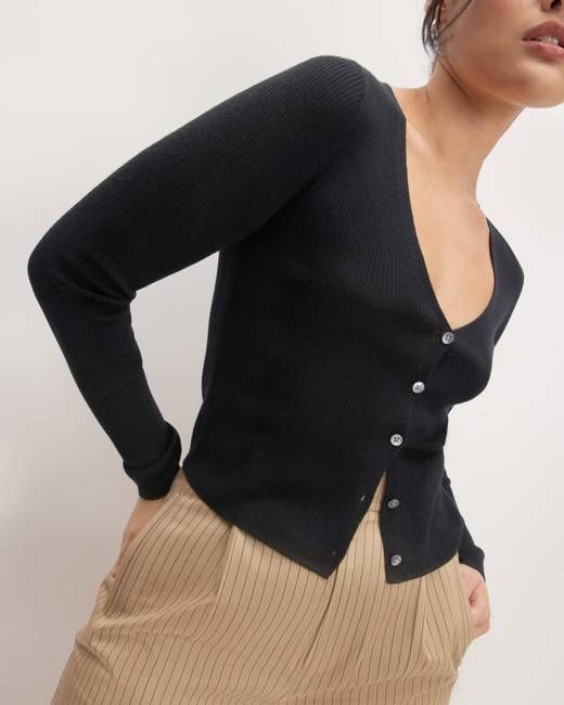 The Cardigan in Ultrasoft Merino | Black