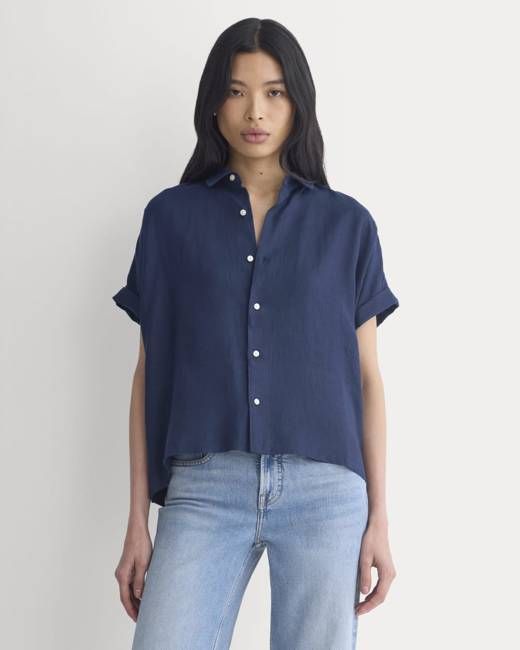 The Boxy Shirt in Linen | Navy