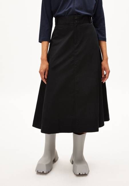 KEANAA| black