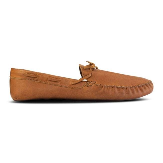The Women's Moccasin in Caramel ~ Wide