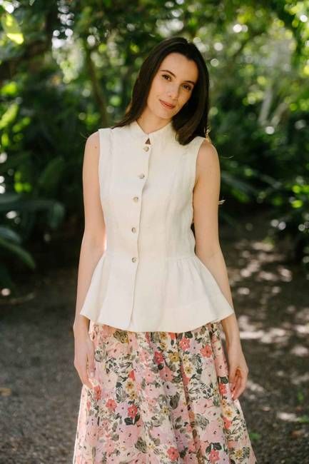 Peplum – Twill Linen Vest with Mandarin Collar