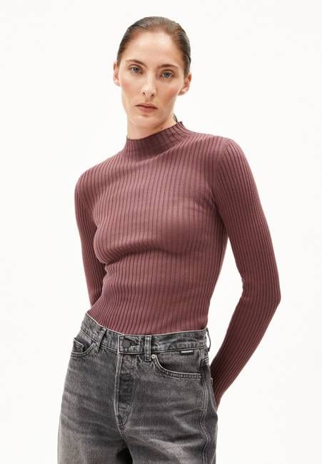ALAANIA KNIT SWEATER | dark berry