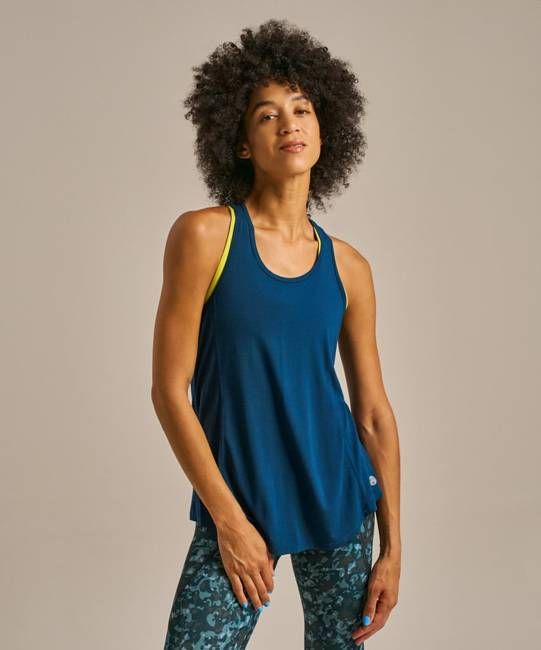 Novea Split Back Top