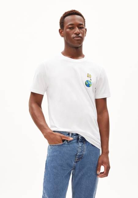 JAAMES SAAVE | white