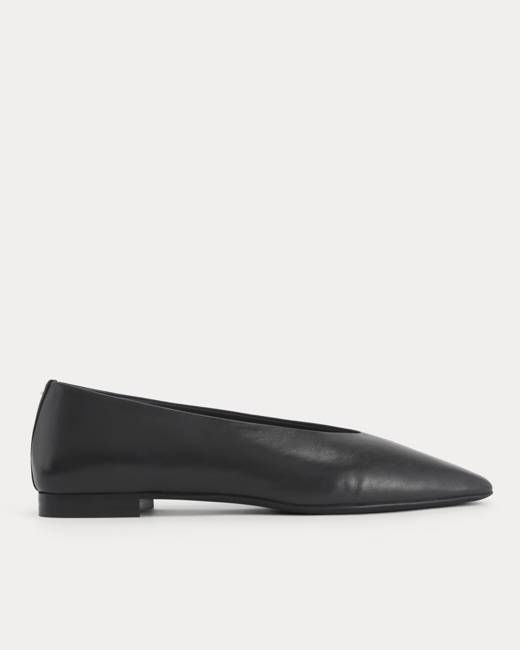 Made in Italy Almond-Toe Flat | Black Leather