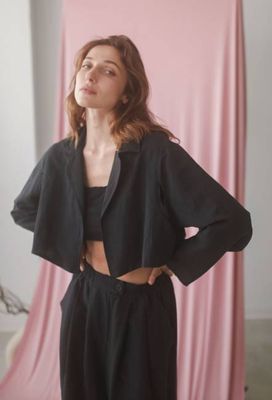 BLACK CROP JACKET - ARCHIVE SALE