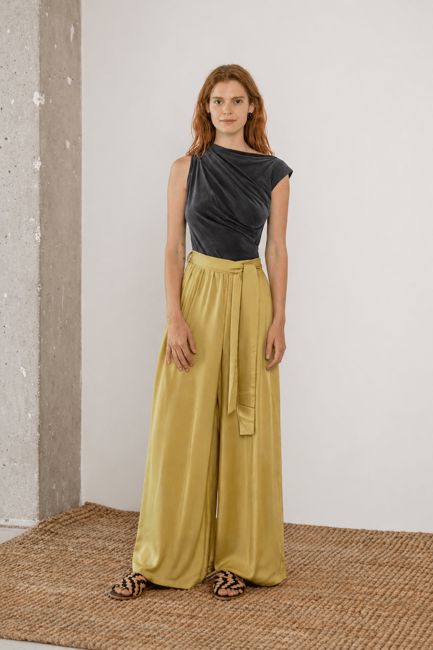 Wide Ecovero Trousers in Soft Olive - ARCHIVE SALE