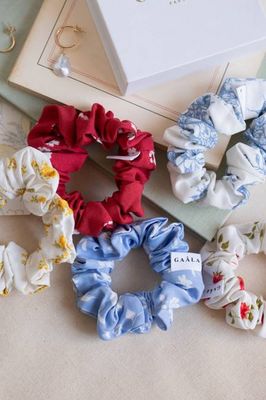 Zoe Rose Fabric Scrunchie Gift