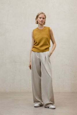 MUSTARD MAPLE SWEATER