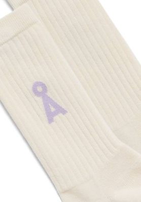 SAMUS BOLD | Hafermilch-Lavendel hell