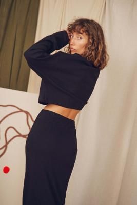 Basic Organic Cotton Black Crop Wide Top