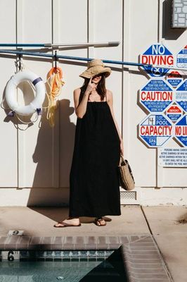 Soliel Dress in Black Linen