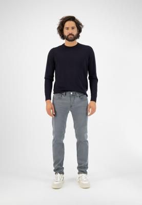 Sustainable Mud Jeans clothes by Mud Jeans Ethical Clothing