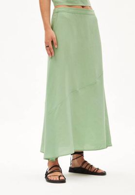 MAGAALI| smith green