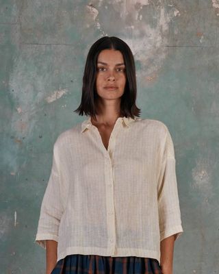 Boxy Cropped Linen Blouse No.22 in Cream Pinstripe