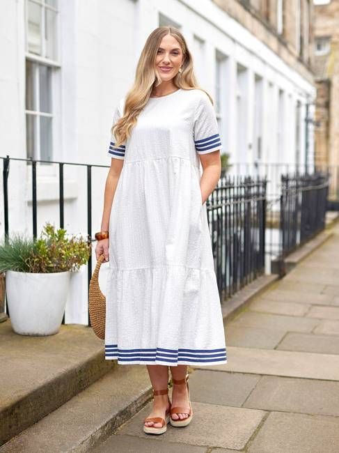 Fiona Tiered Dress - White & Navy