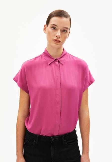 LARISAANA BLOUSE | crushed berry