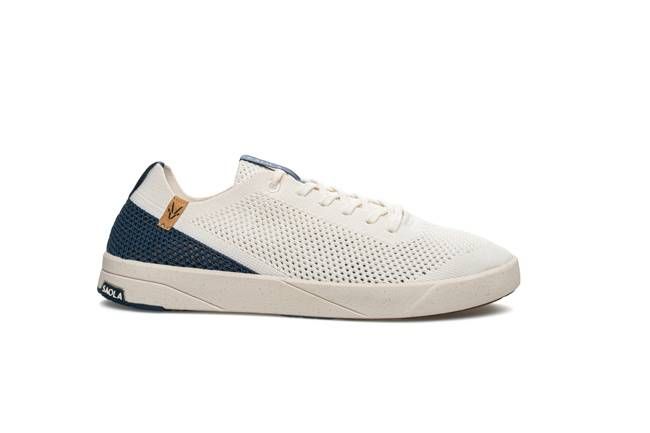 Ezo M White Navy