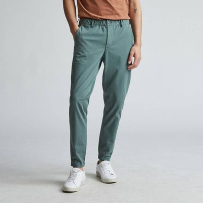 The Performance Traveler Chino | Green Balsam