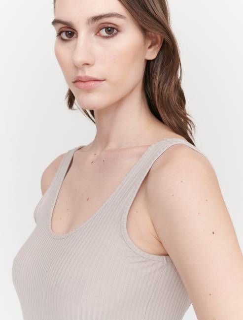 Sophia Body in Taupe