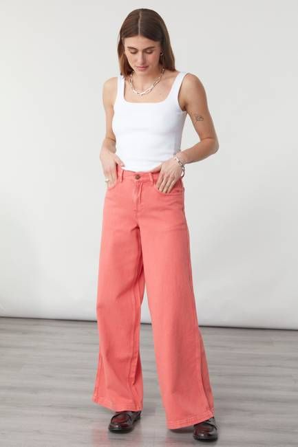 Dear Bay Jean in Mineral Red