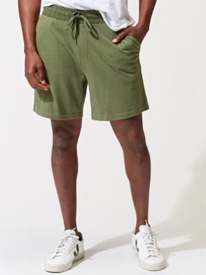 Terence 6.5" Knit Short