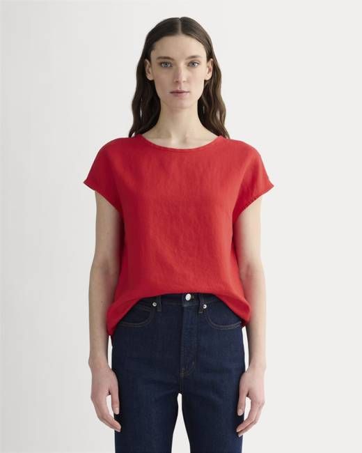 The Muscle Top in Linen | Classic Red