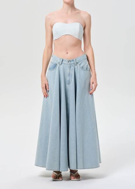 Otto Skirt (Weightless) in Erase