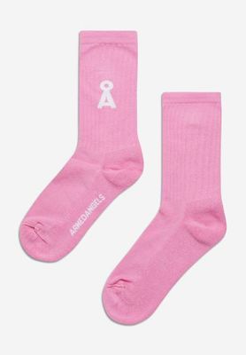 SAAMUS BOLD | raspberry pink