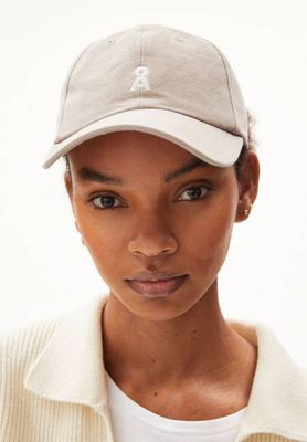 YENAAS BOLD CAP | light desert