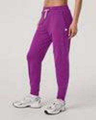 Performance Jogger - Long | Women's Magenta Heather Pants | Vuori