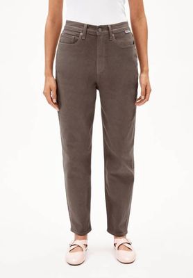 MAIRAA | walnut cream