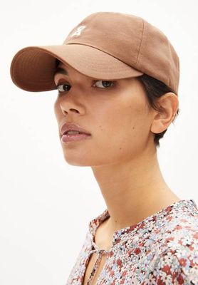 YENAAS BOLD CAP | aged timber