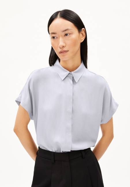 LARISAANA BLOUSE| misty morning