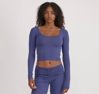 Everyday Scoop Neck Long Sleeve Tee