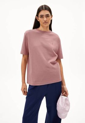 TARJAA | light berry