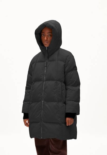 TASILAA| black