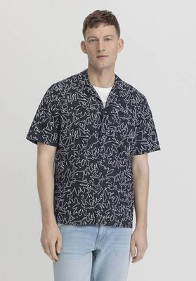 Relaxed resort shirt made from pure organic cotton