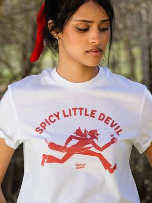 SPICY LITTLE BLANCA UNISEX-T-SHIRT