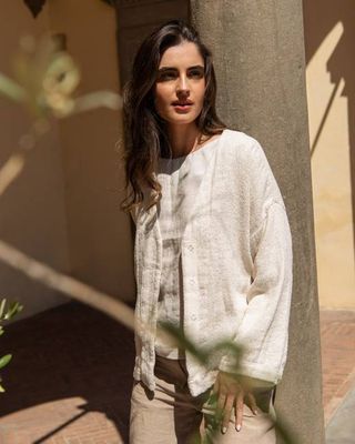 Alexis - Linen Blend Cardigan in Off White