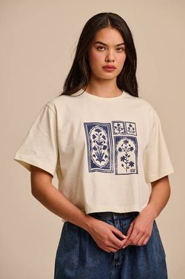 Zayla - Kurzes Boxy-T-Shirt aus Baumwolle mit ecrufarbenen Walled Blooms