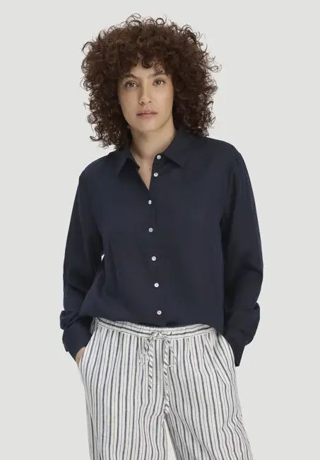 Relaxed blouse made of TENCEL™ Lyocell