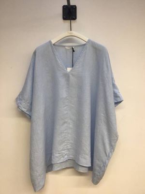 Leonor Linen Top in Pale Blue L Preloved